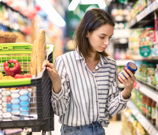 woman_groceries